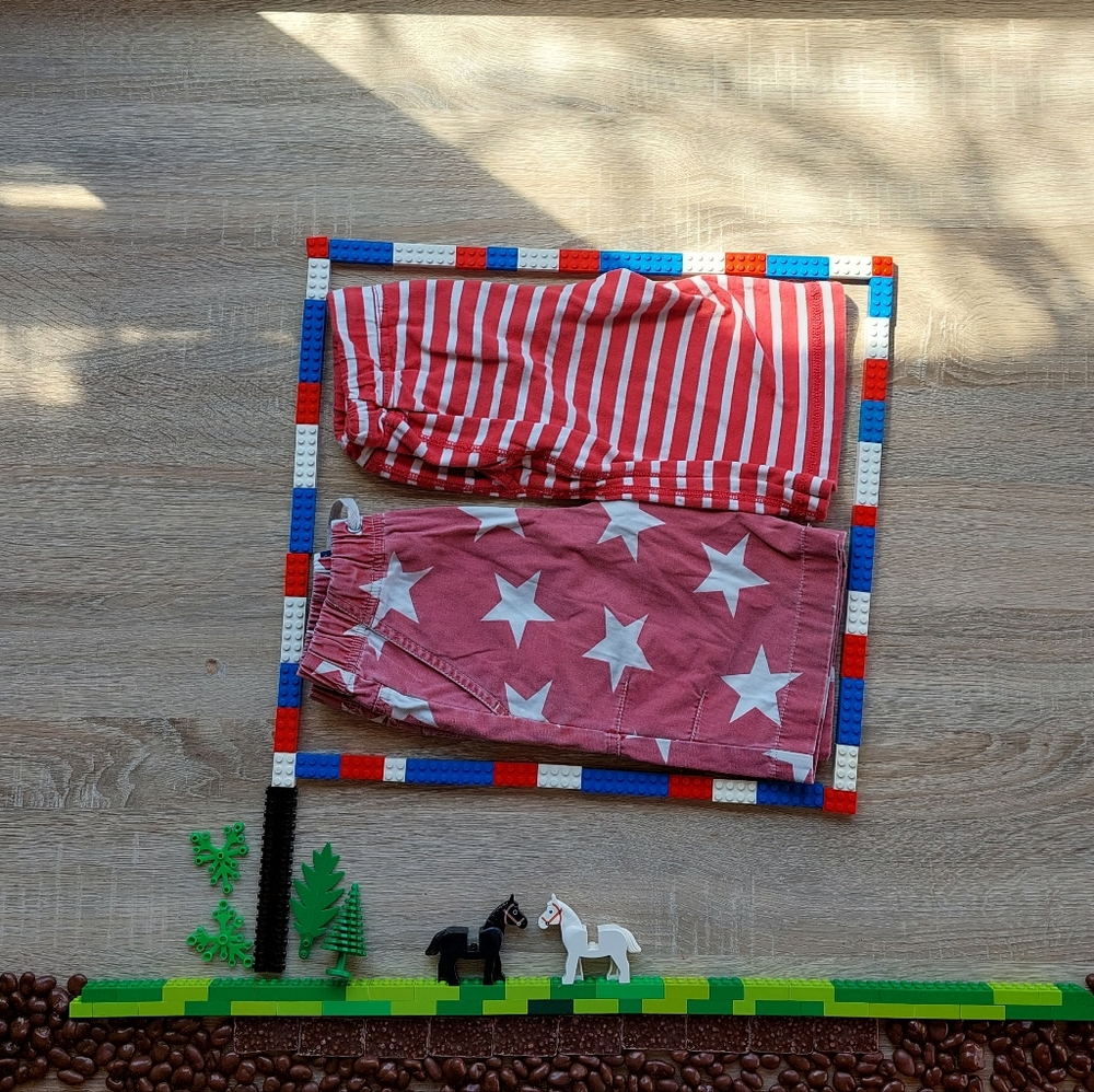 2009 vguc Mini Boden shorts size 3-4 years